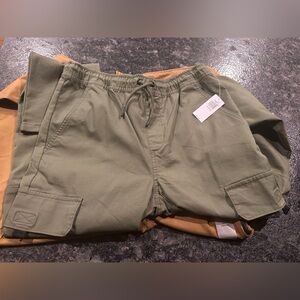 NWT- Olive/Tan Cargo Pants - Kids (14/16)!